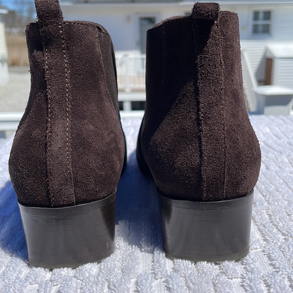 Aquatalia Falco Suede Bootie, 9 1/2 - Picture 7 of 15